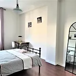 Charm Center 140m2 & Free Parking