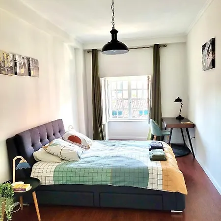 Charm City Center Apt 140m2 & Free Parking * Braga