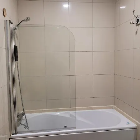Charm Center 140m2 & Free Parking Μπράγκα