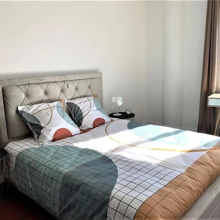 Charm Center 140m2 & Free Parking Μπράγκα
