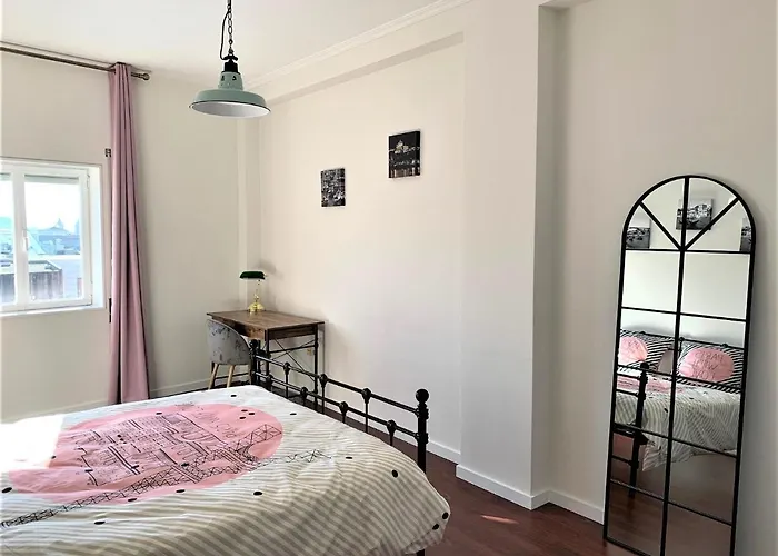 Charm Center 140m2 & Free Parking