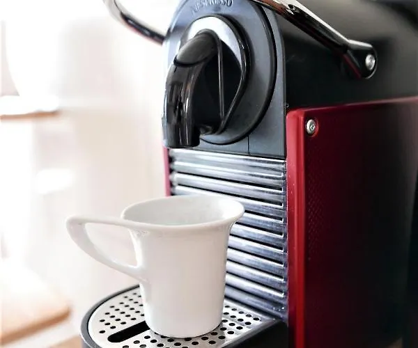 Charm Center 140m2 & Free Parking Appartement