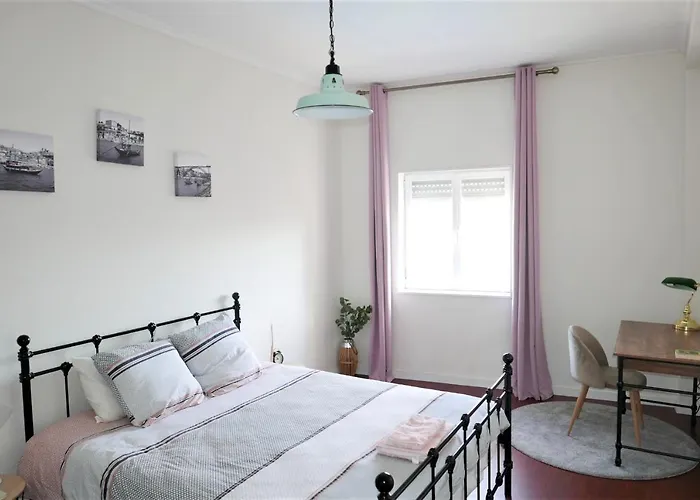 Charm Center 140m2 & Free Parking